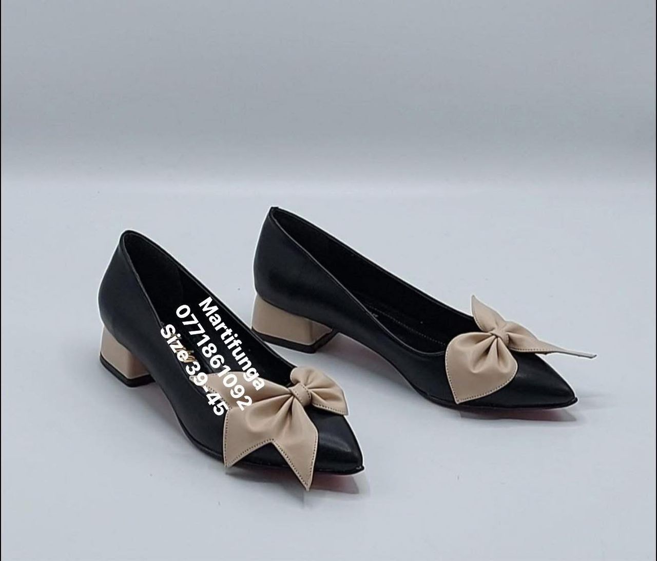 Black & Beige Bow Block Heel Pumps — Black & Beige Bow Block Heel Pumps